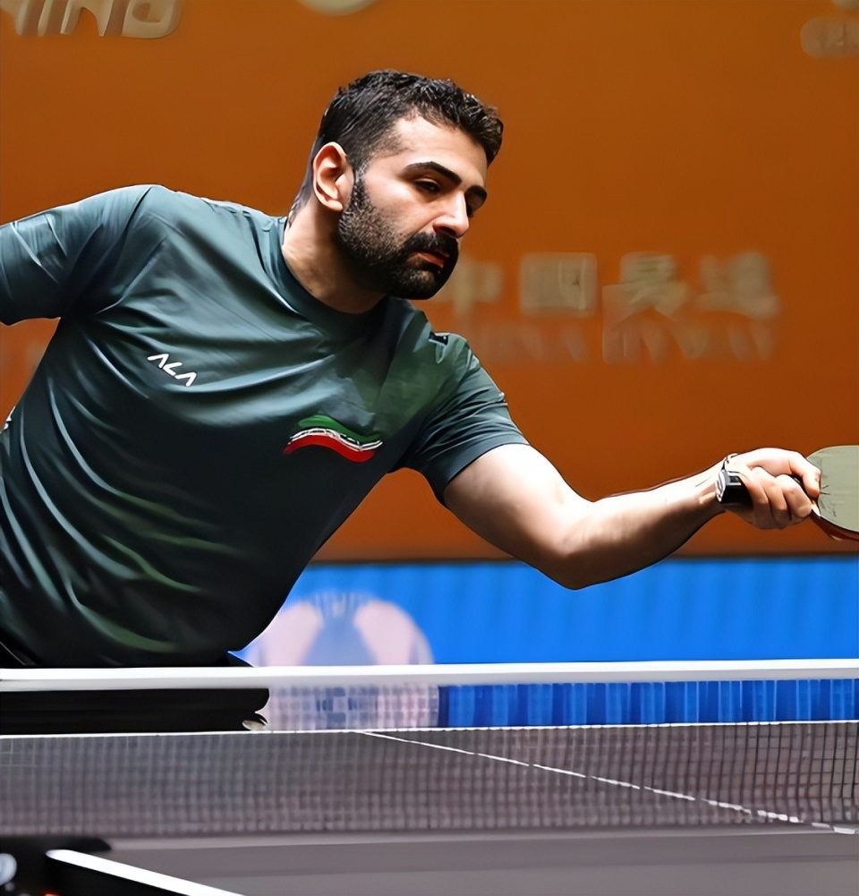 OqYiU, PyPOM OqYiU, PyPOM